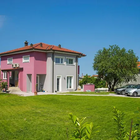 Magenta, Terrace, Free Parking Apartmán *
