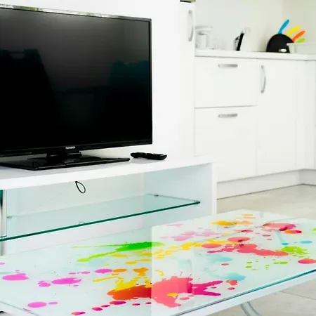 Magenta, Terrace, Free Parking