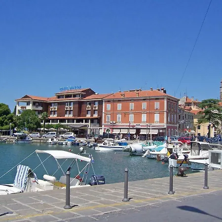 Magenta, Terrace, Free Parking * Izola