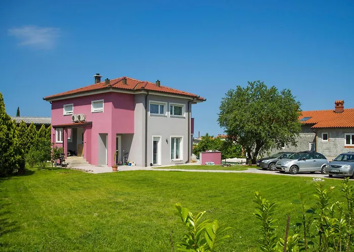 Magenta, Terrace, Free Parking 公寓 *