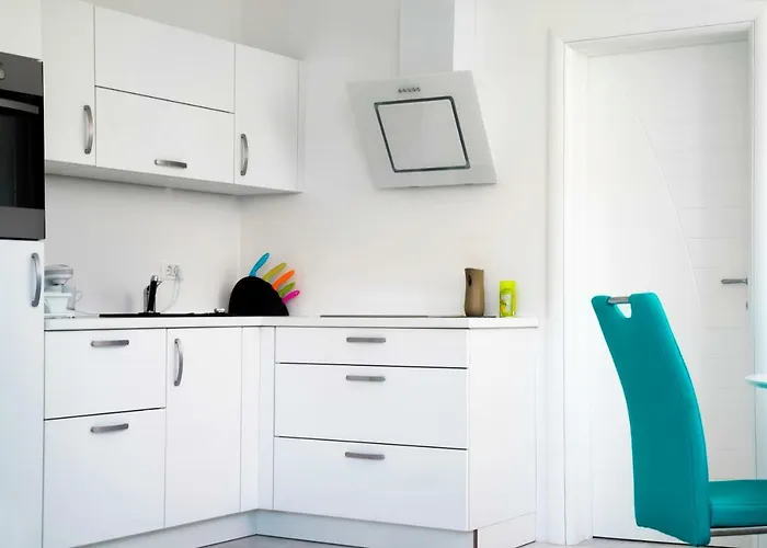 Magenta, Terrace, Free Parking 公寓