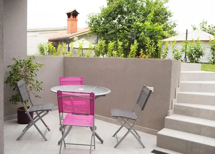 Magenta, Terrace, Free Parking 公寓 *